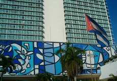 Fachada del Hotel Habana Libre en la céntrica esquina de L y 23 en La Habana