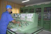 Peque&ntilde;a Central Hidroel&eacute;ctrica ubicada en el mayor embalse de agua de Cuba, la presa Zaza